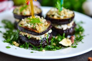 indian vegetarian ketogenic diet plan recipes with macros part 8 300x200 - Appetizer of eggplant and nut sauce, cilantro and garlic